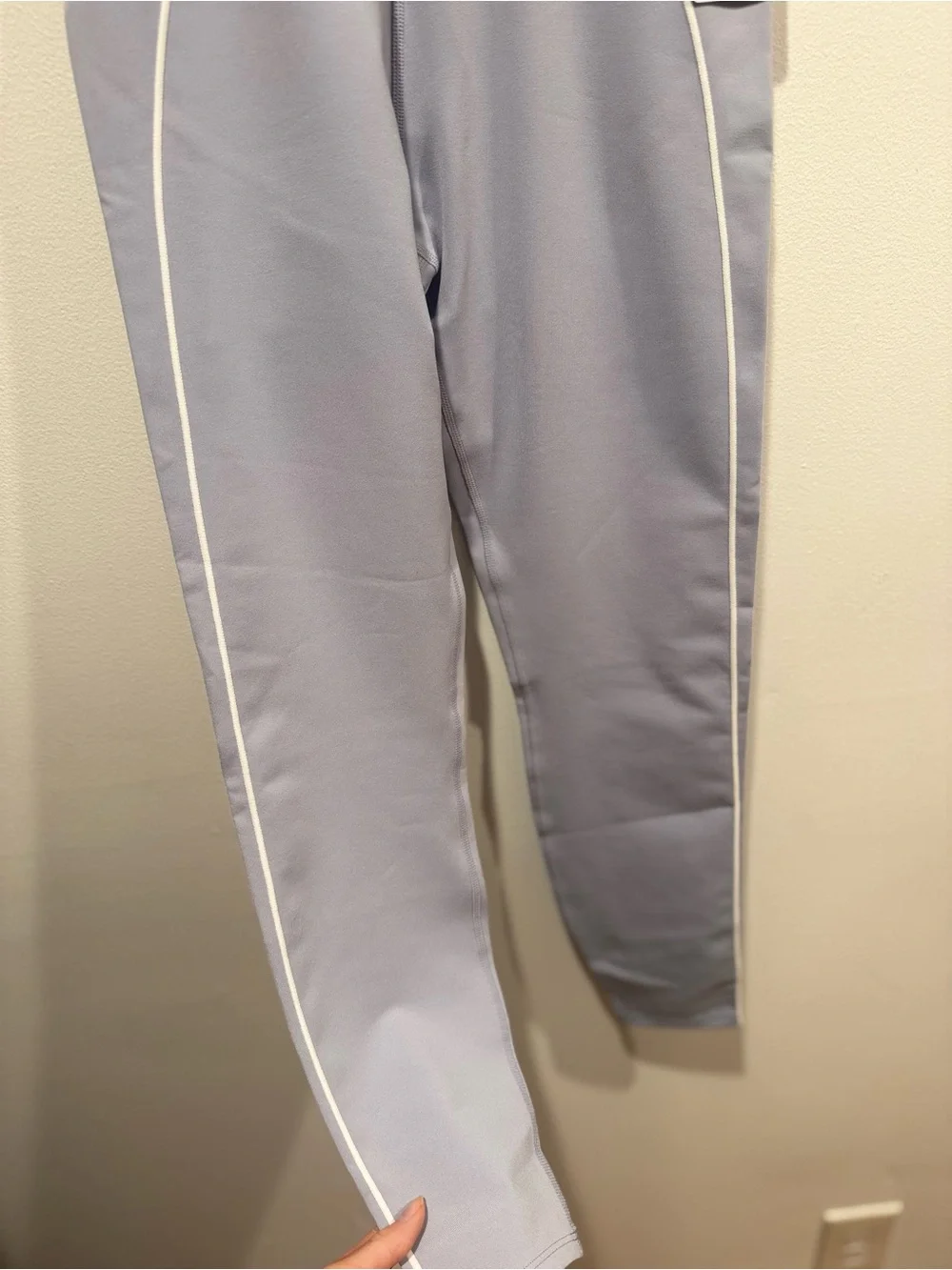 ALO Yoga Airbrush High-Waist 7/8 Heart Throb Legging